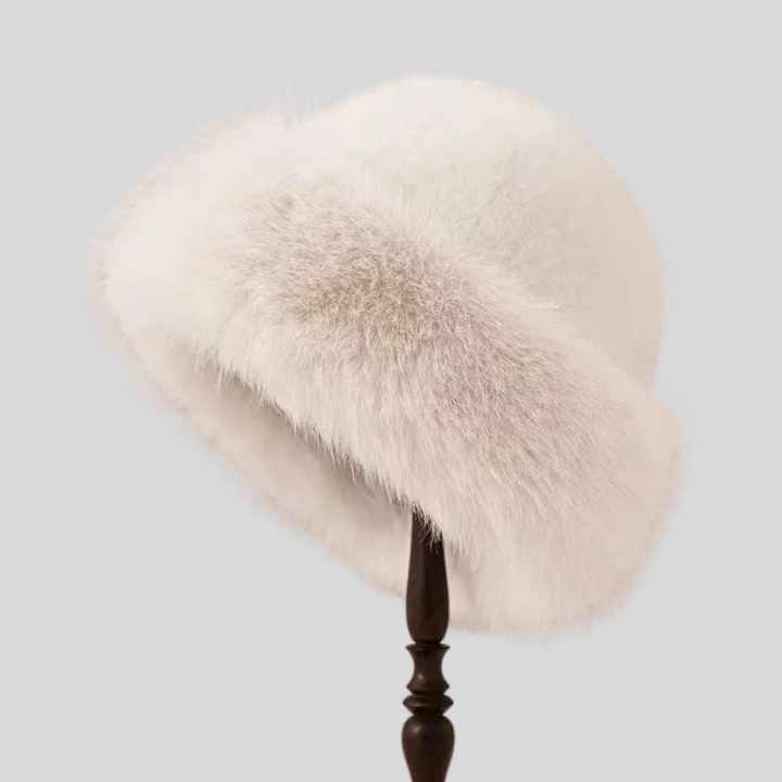 Pluché | Soft & Stylish Luxe Winter Hat