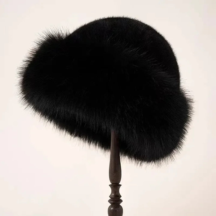 Pluché | Soft & Stylish Luxe Winter Hat